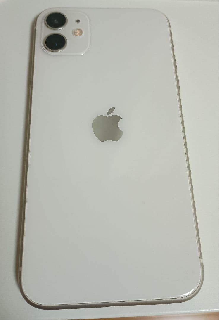 Apple iPhone11 ホワイト 64GB 美品