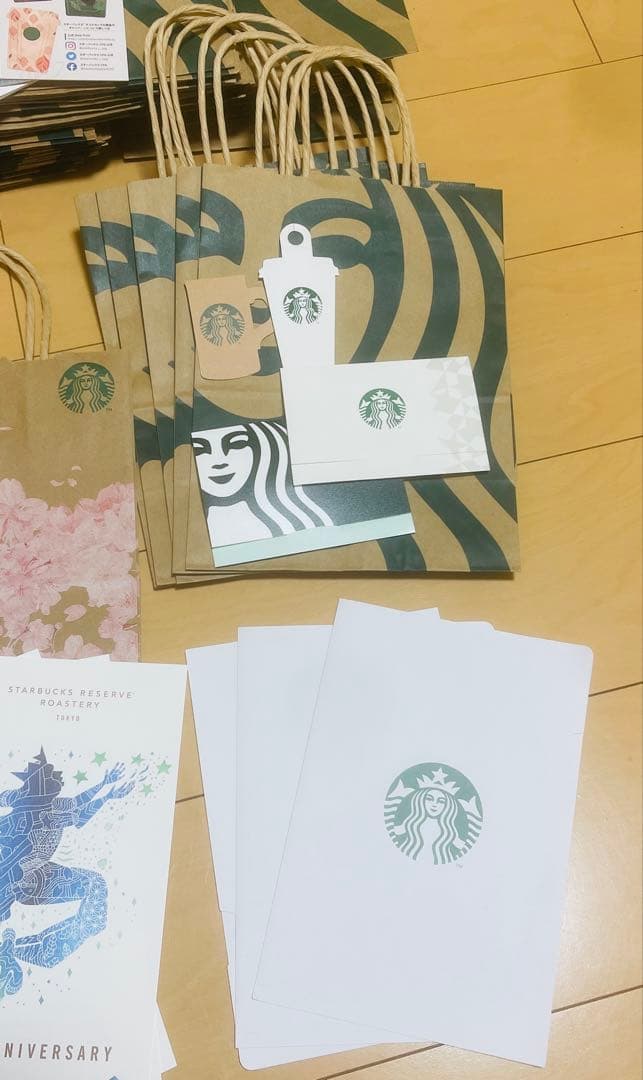 スターバックス　リワード限定オリジナルグッズ　ペーパーバッグなど　合計100点強