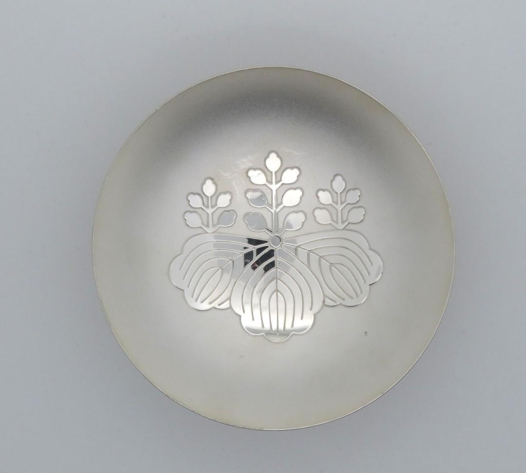 純銀　銀杯 　銀皿　純銀刻印　重さ約：138.44ｇ