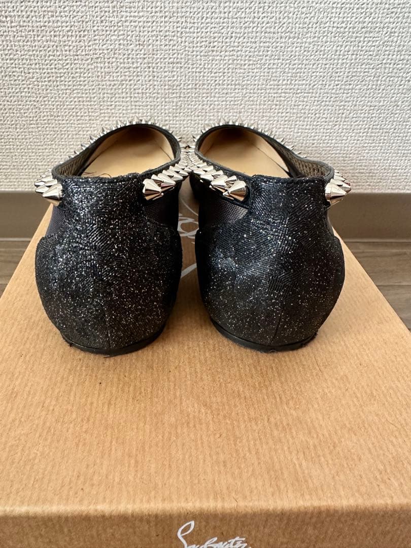 【美品】クリスチャンルブタン　フラットシューズ