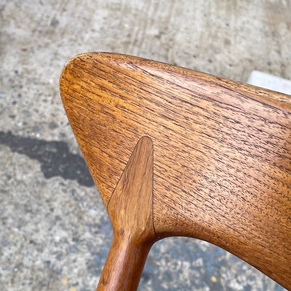 北欧ビンテージ家具　ダイニングチェア　天然木　ファブリック　B