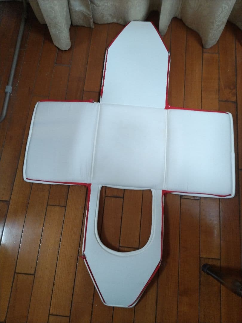 SNOOPY　スヌーピー ドッグハウス (組立式) 【新品、未使用】