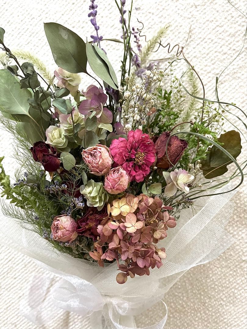 ピンクの薔薇の花束　ドライフラワースワッグ　プレゼントにも〜