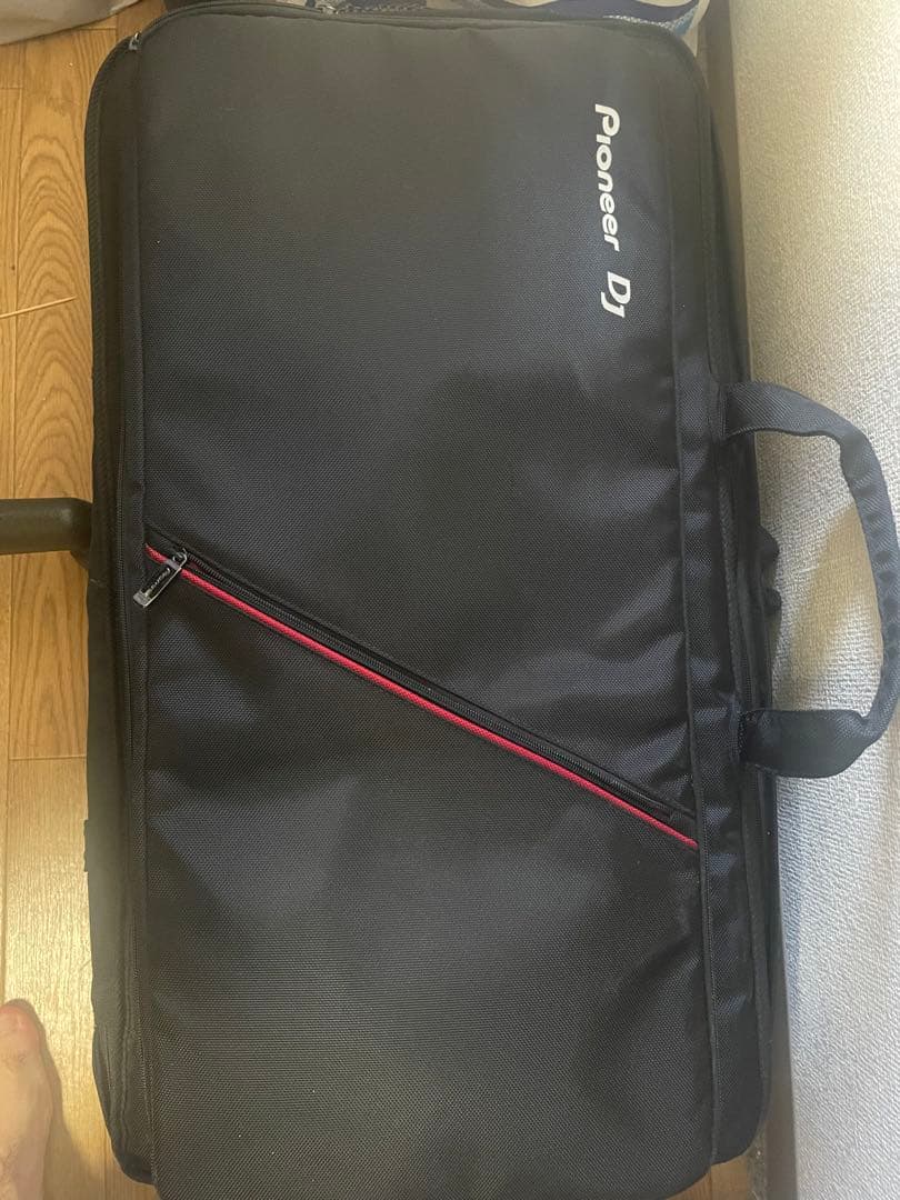 Pioneer DDJ-SX コントローラーとケース