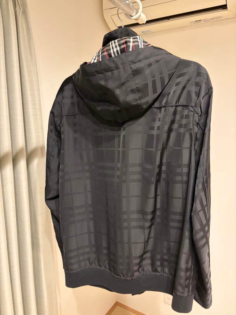 ナイロンジャケット ブラック チェック柄