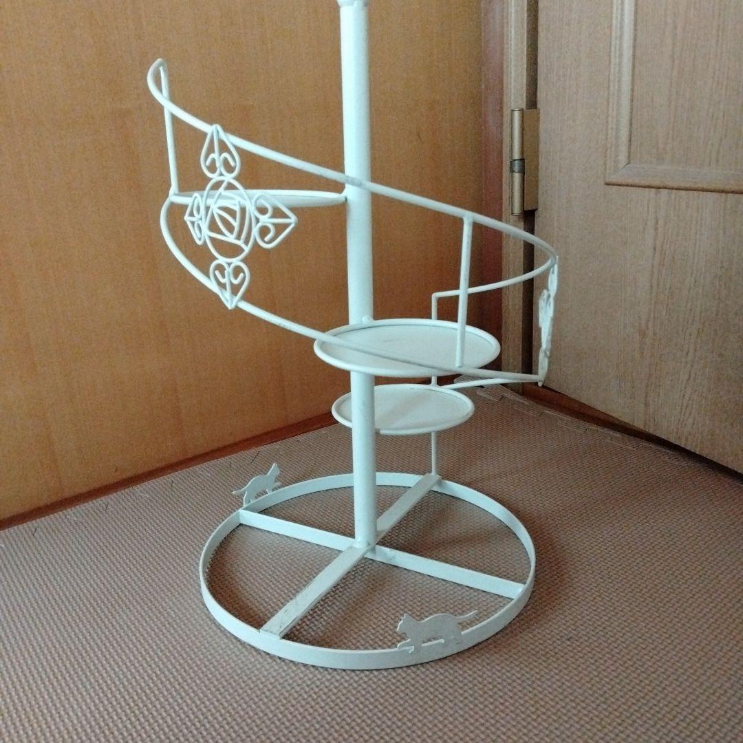 インテリア　オブジェ　オシャレ　シャビーシック　飾り台　猫　ガーデニング　花　鳥