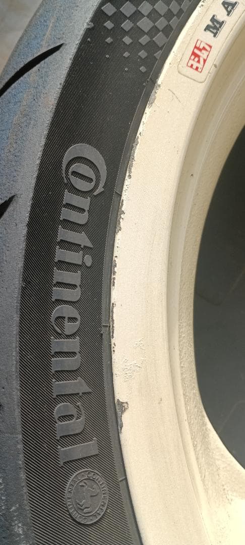 87`GSX-R1100用 ヨシムラマービックマグホイール