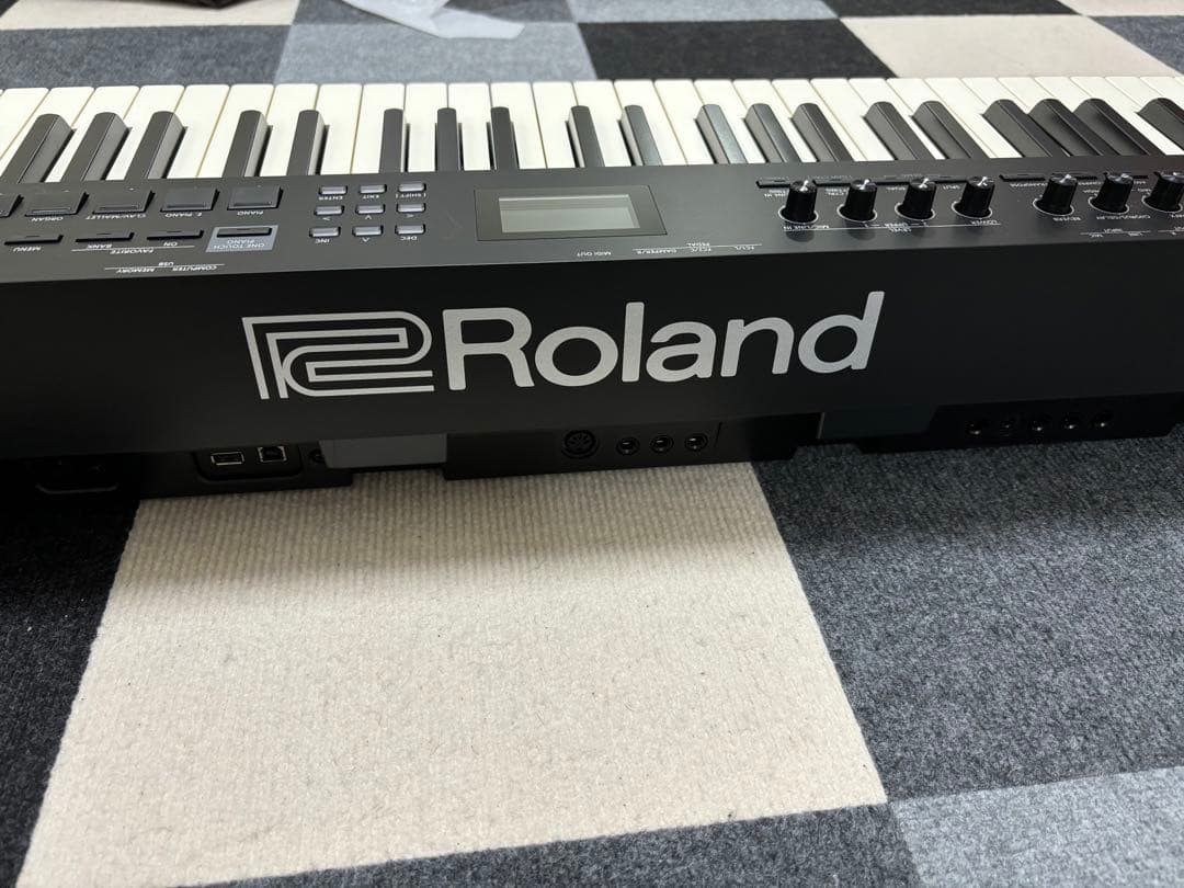 【美品】Roland RD-88 88鍵 20年製 電子ピアノ ペダル付き