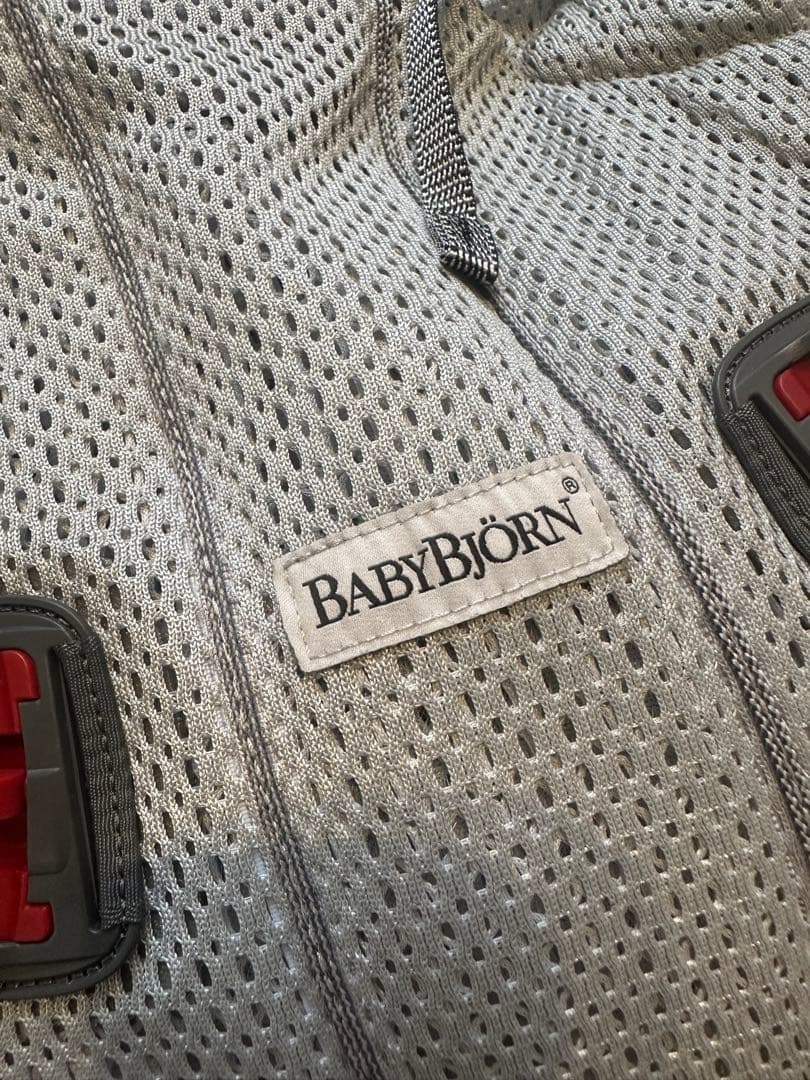 専用⚫︎試着のみ超美品⚫︎BABYBJÖRN ベビーキャリアONE KAI グレー