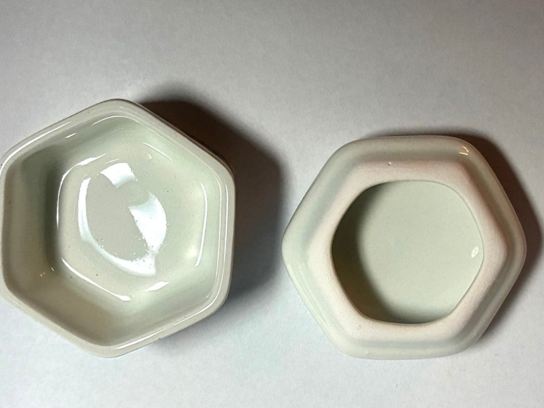 【限定品】ミッフィー 六角形小物入れ 陶器製　ロイヤルデルフト　万博