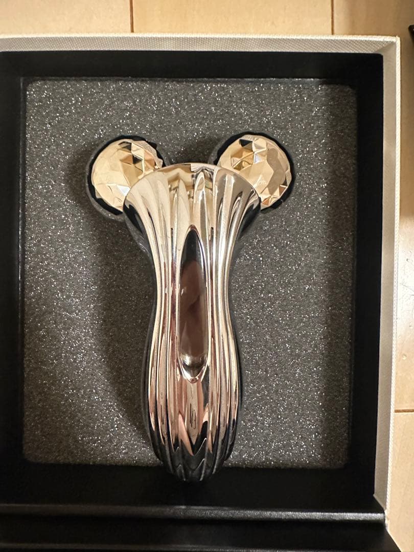 【正規品】 ReFa モーションカラット 美顔ローラー RM-CR2339B