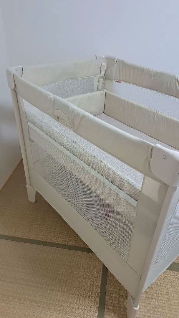 Aprica ベビーベッド　ココネルエアー　ミルクホワイト