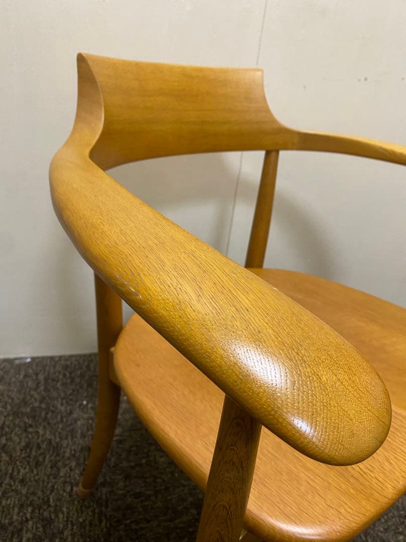 ☆ 飛騨産業　クレセントアームチェア　キツツキ　SG261A ①