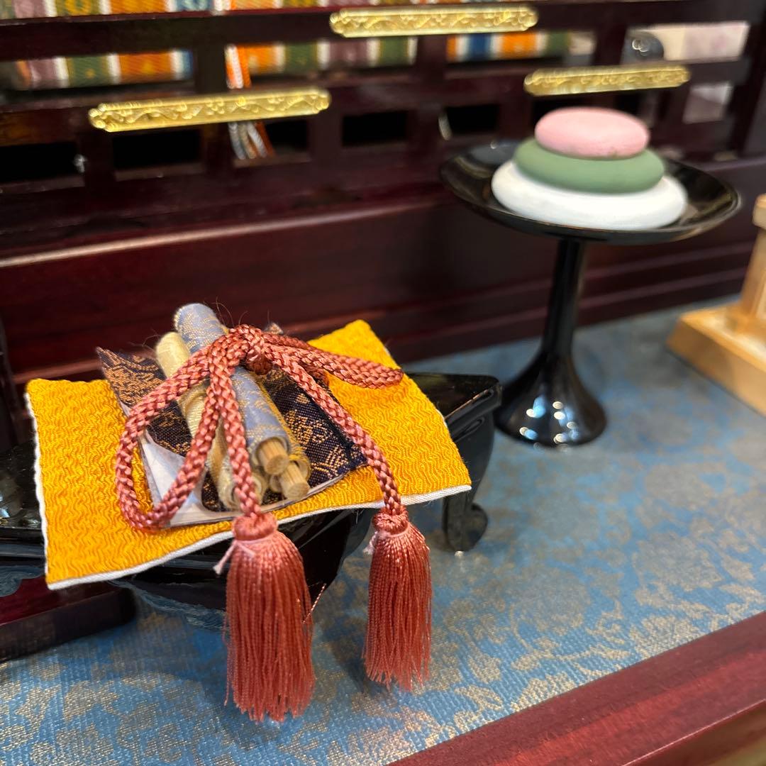 ガラスケース入り　雛人形