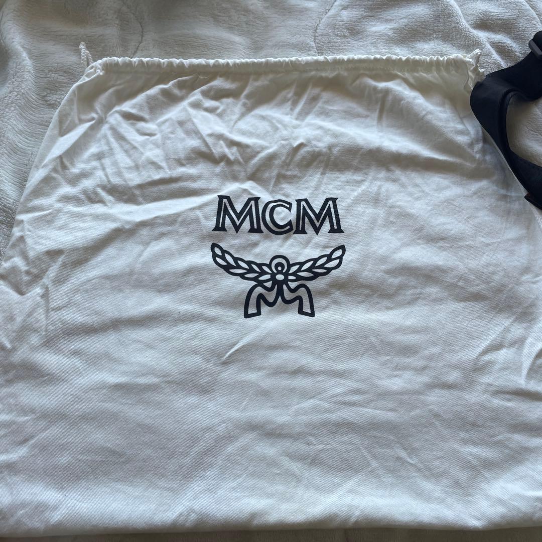 mcm ボディバッグ　ブラウン　美品