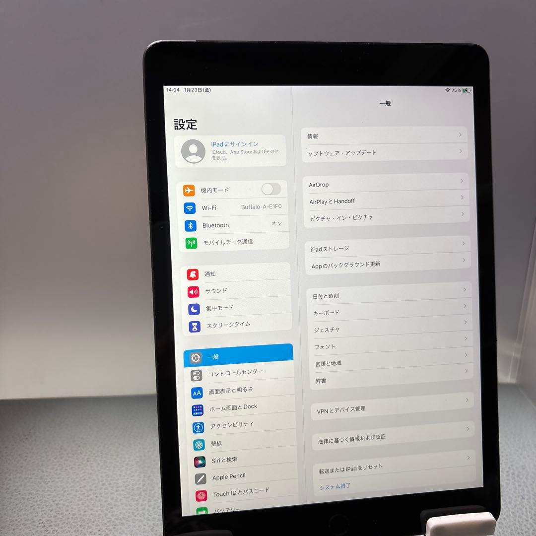 iPad8 32G Wi-FiとSIMフリー PSEパッテリー新品100％