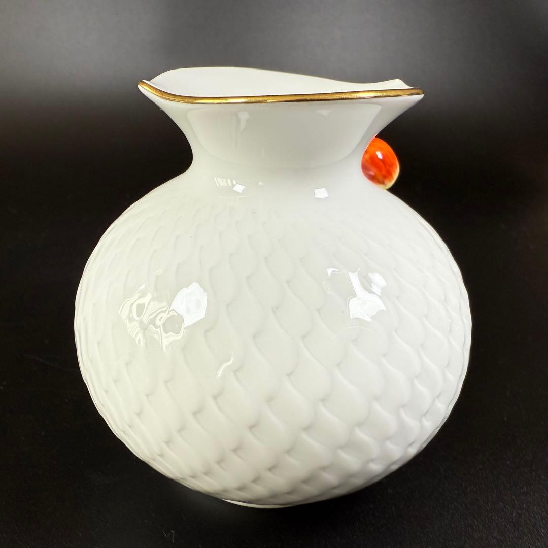 新品 マイセン 波の戯れ フルーツ 林檎 葡萄 貼花 花瓶１点(共箱付)、1級品