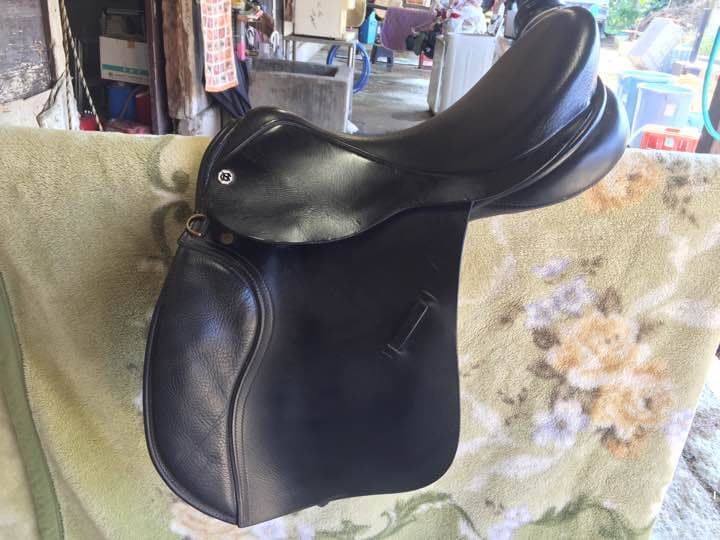 総合鞍 乗馬 中古品！