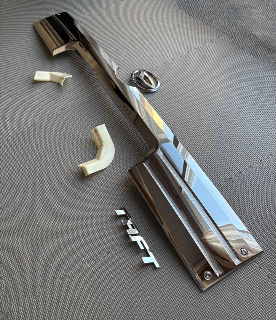 ダイハツ　タフト　LA900S/LA910S　リアガーニッシュ　純正用品