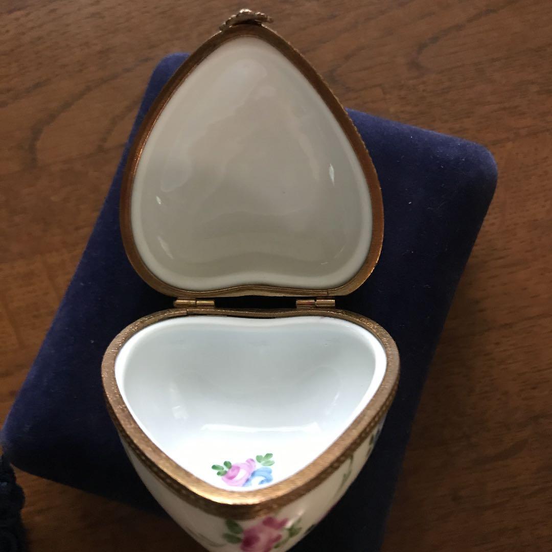 リモージュのピルケース　美品