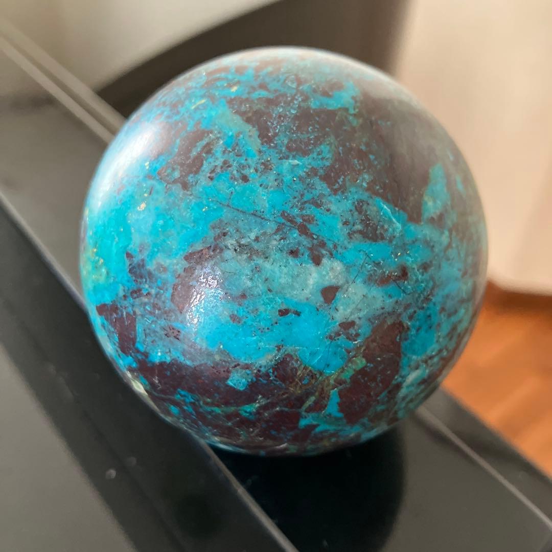 美！シャッタカイト スフィア　天然石置物　E170