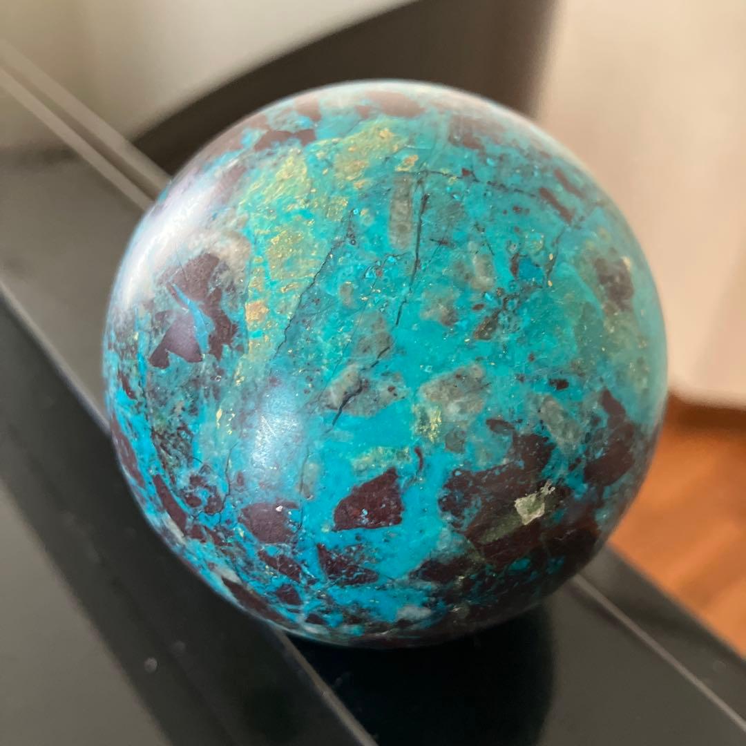 美！シャッタカイト スフィア　天然石置物　E170