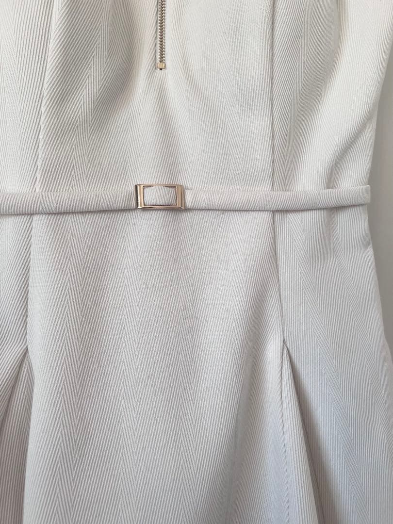 【DEA./ディア】ノースリーブ/ ベルトデザイン/ チュール/ フレアドレス