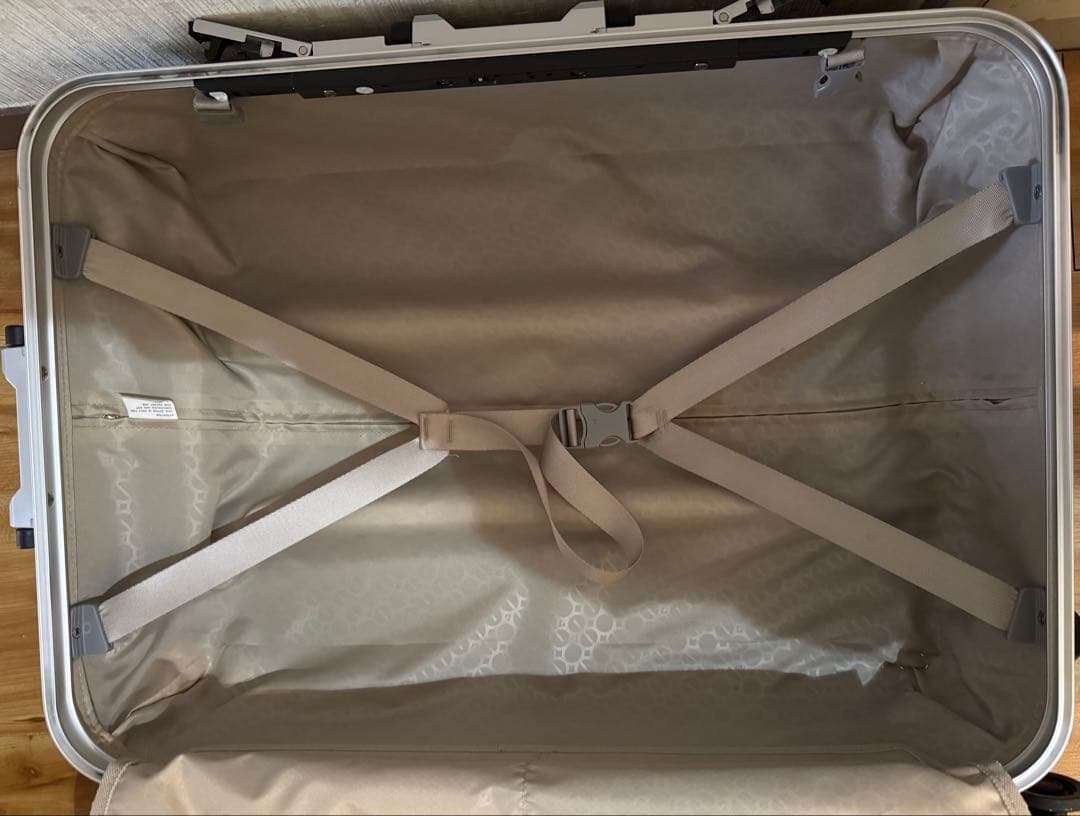 ace. パリセイドフレームタイプスーツケース 61L