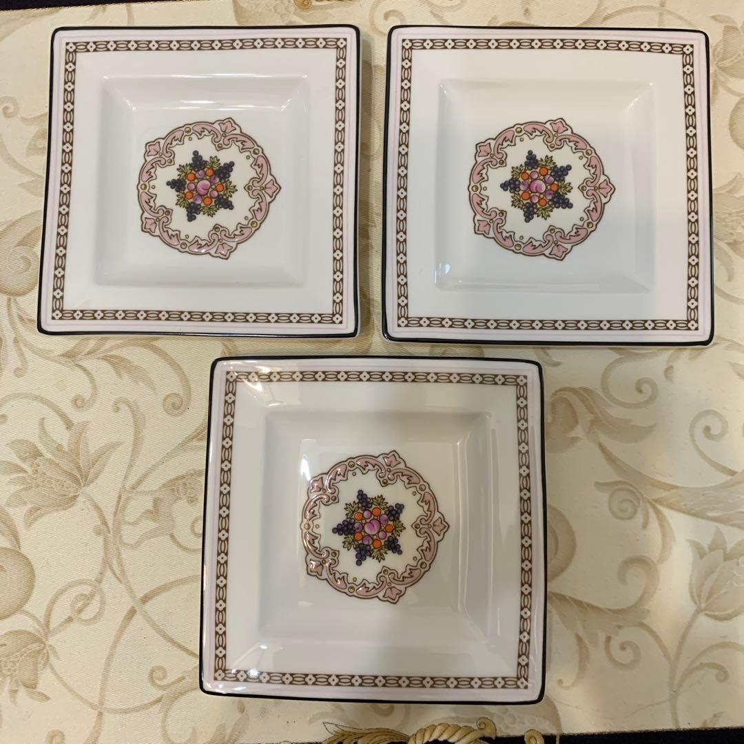 未使用　ウェッジウッド フロレンティーン　ピンク　スクエアプレート