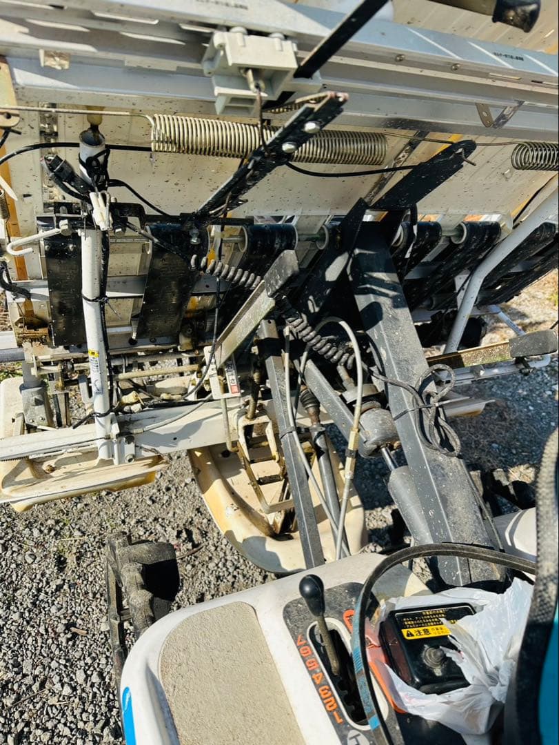 クボタ 田植機 ホワイト/ブルー