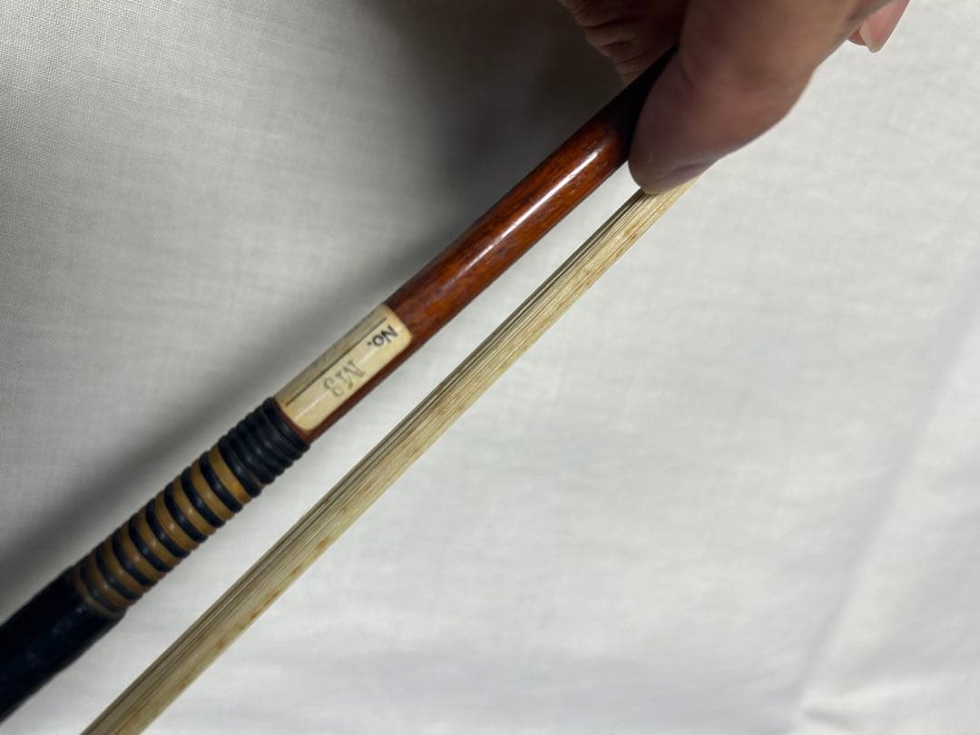 送料無料！T.SUGITO バイオリン　弓　M3 4/4 61g 杉藤