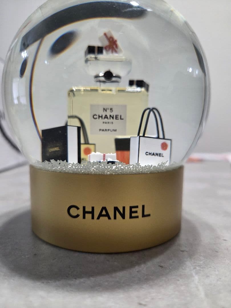 2021 限定ノベルティ　CHANEL　シャネル　スノードーム　レア　100周年