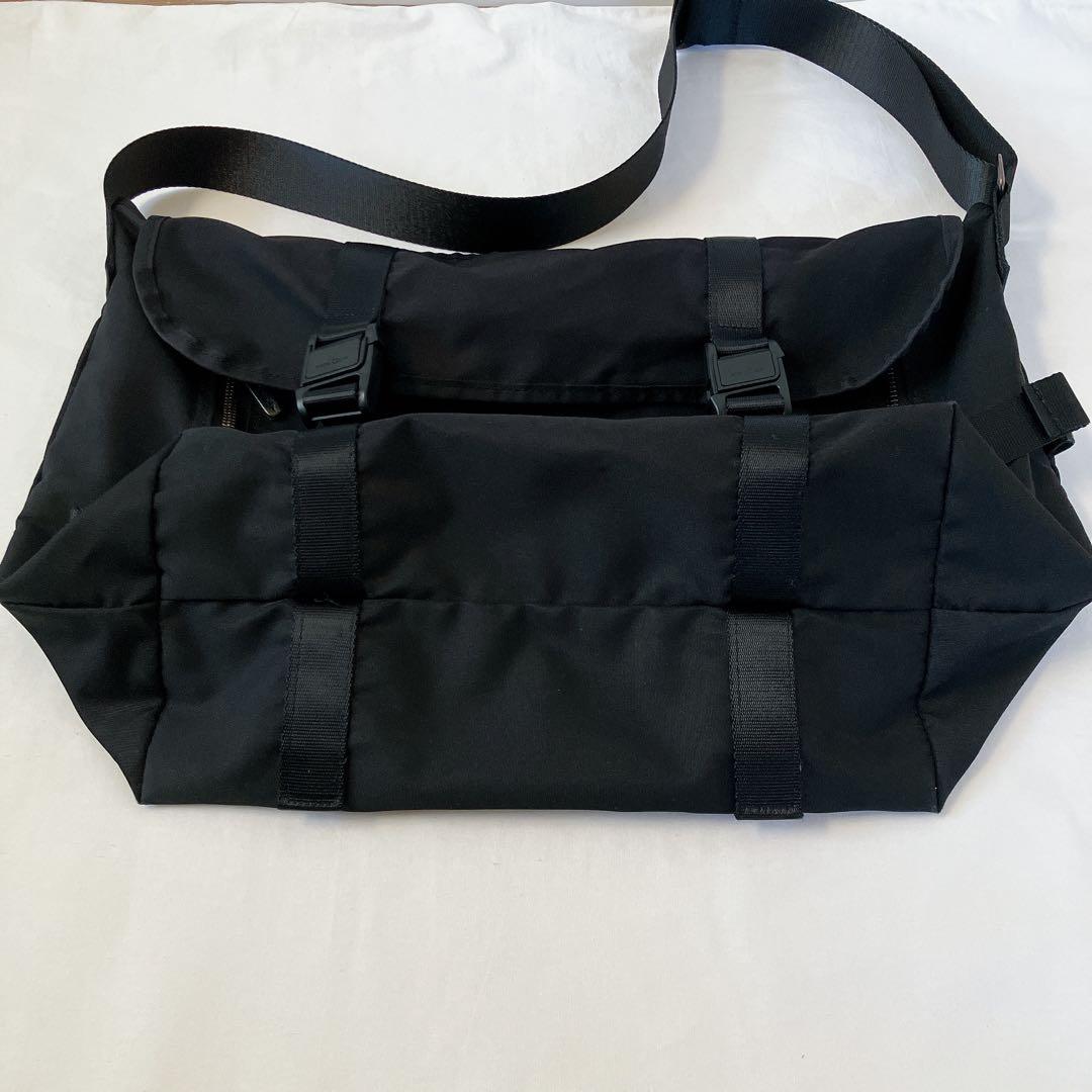 AMIACALVA shinzoneメッセンジャーバッグ ブラック