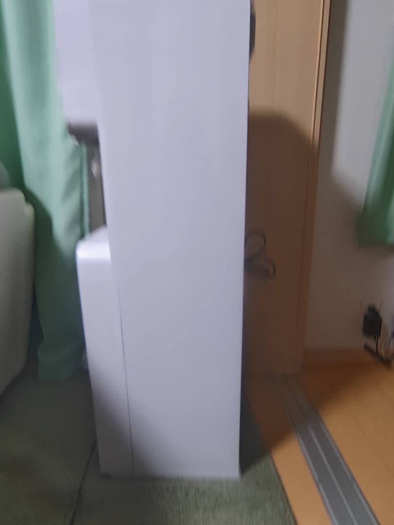 プレミアムウォーター　 ウォーターサーバー本体　famfit ホワイト