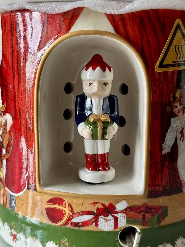 売約済み　ビレロイ＆ボッホ　クリスマス　オルゴール付　キャンドルボックス　サンタ