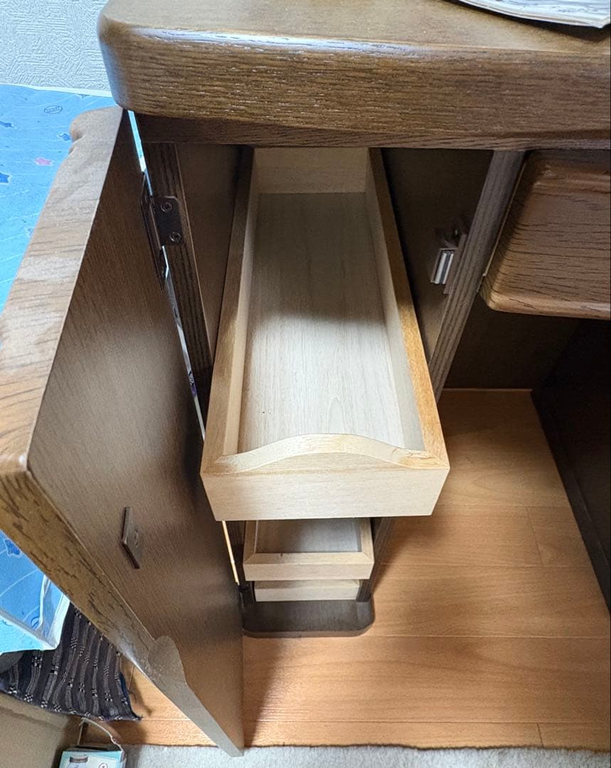 圧迫感なし！『美品』2Way アンティーク調　素敵なブラウンデスク 引き出し付き