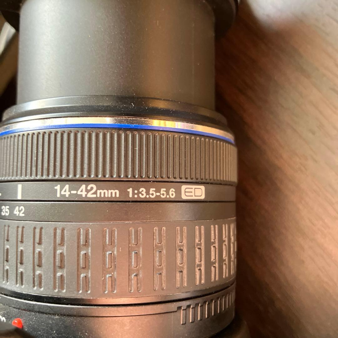 OLYMPUS E-620 デジタル一眼レフカメラ