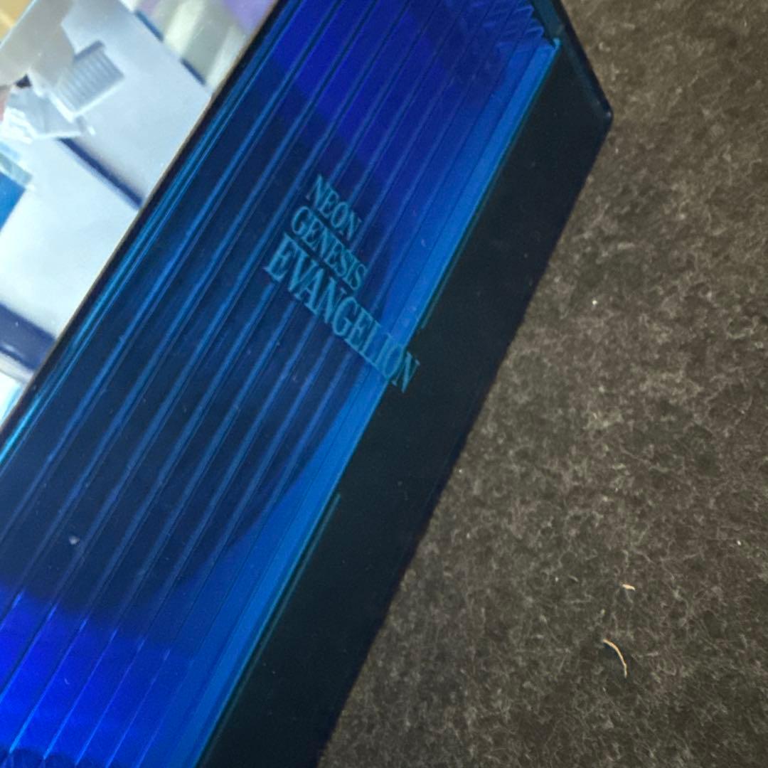 美品　新世紀エヴァンゲリオン Blu-ray BOX〈期間限定生産・10枚組〉