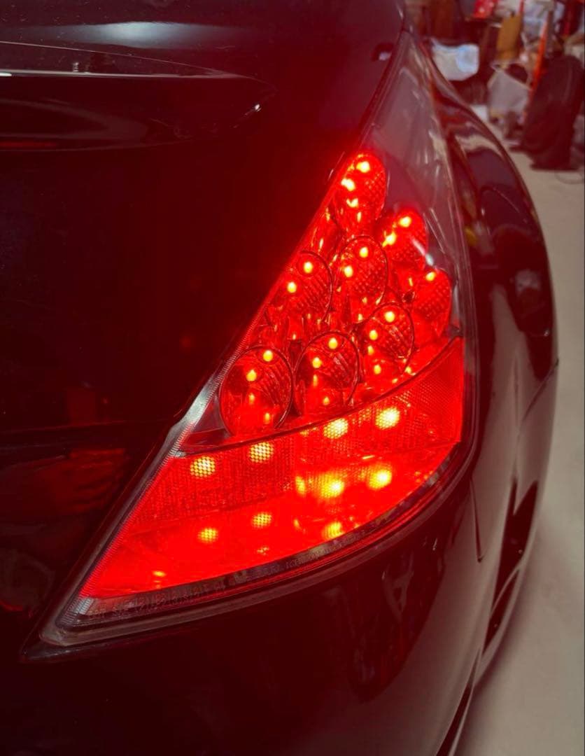 Z33 純正OP テールレンズ