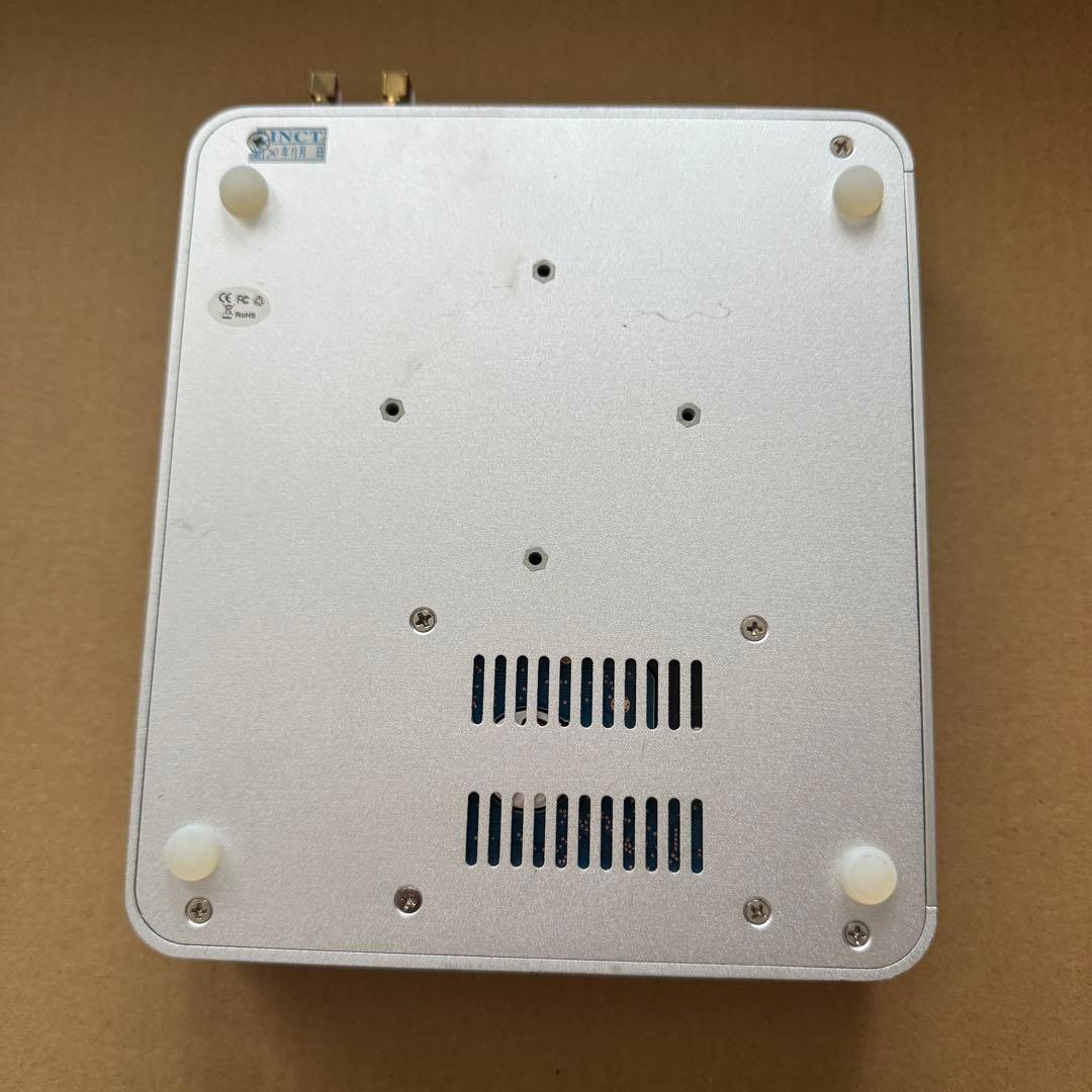 ファンレスMini PC i5-7267U 4GB SSD256GB