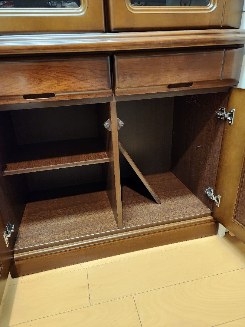 ※12/7まで【レトロ品】食器棚　キャビネット　アンティーク　ガラス扉付