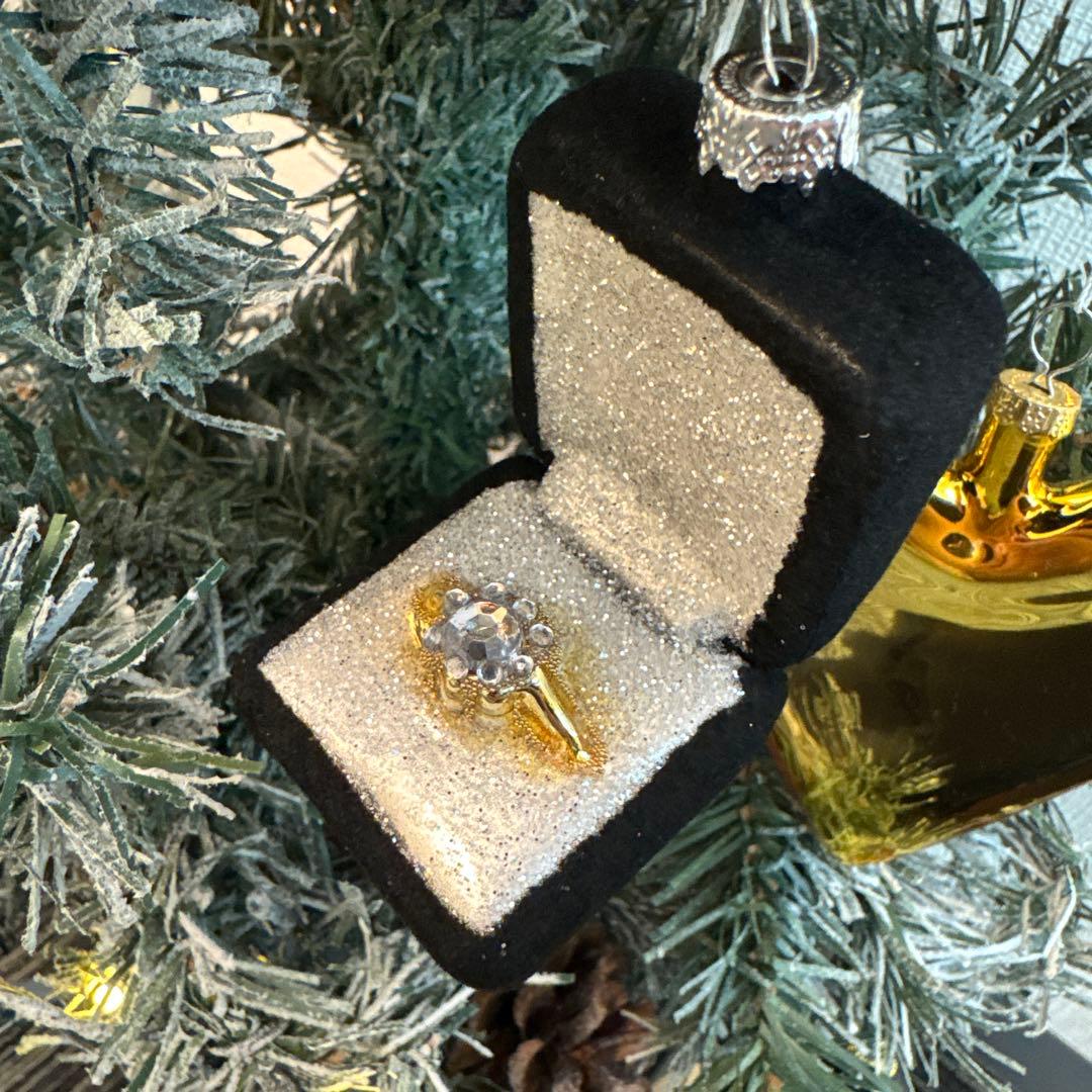 アスティエ　クリスマスオーナメント　ENGAGEMENT RING