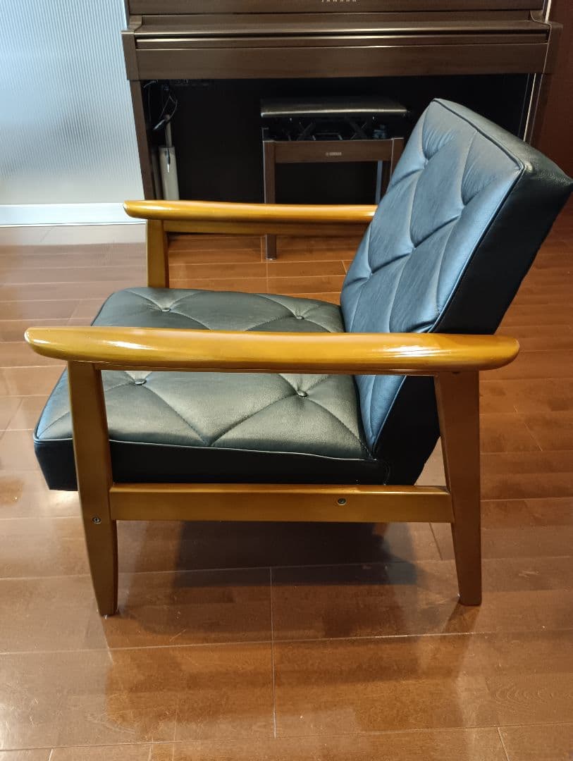 【送料込】カリモク　チェア 1人掛け　ブラック