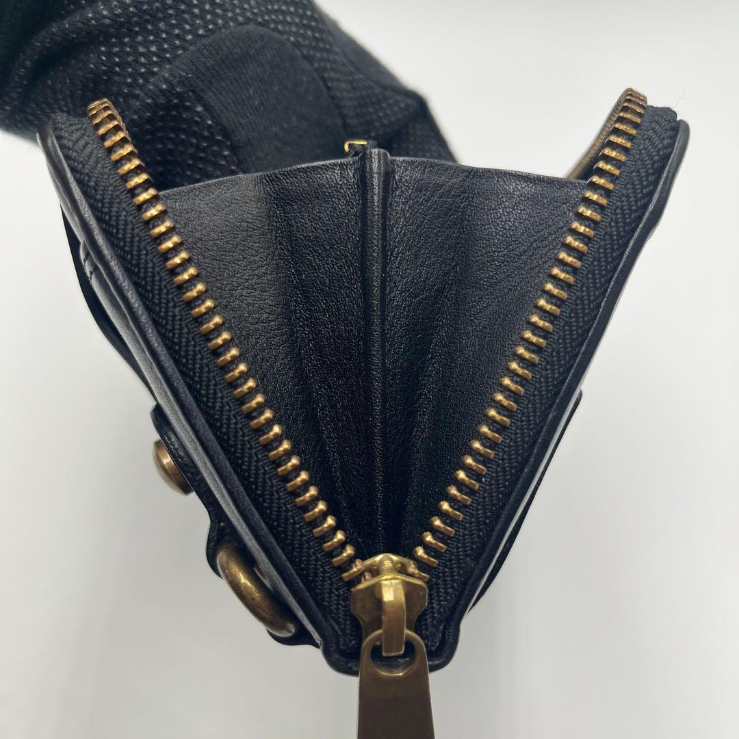 希少 バーバリーブルーレーベル 長財布 ラウンドジップ ブラック 金具ロゴ