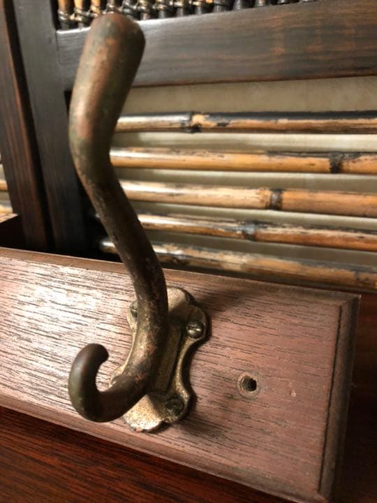 壁掛けフックハンガー