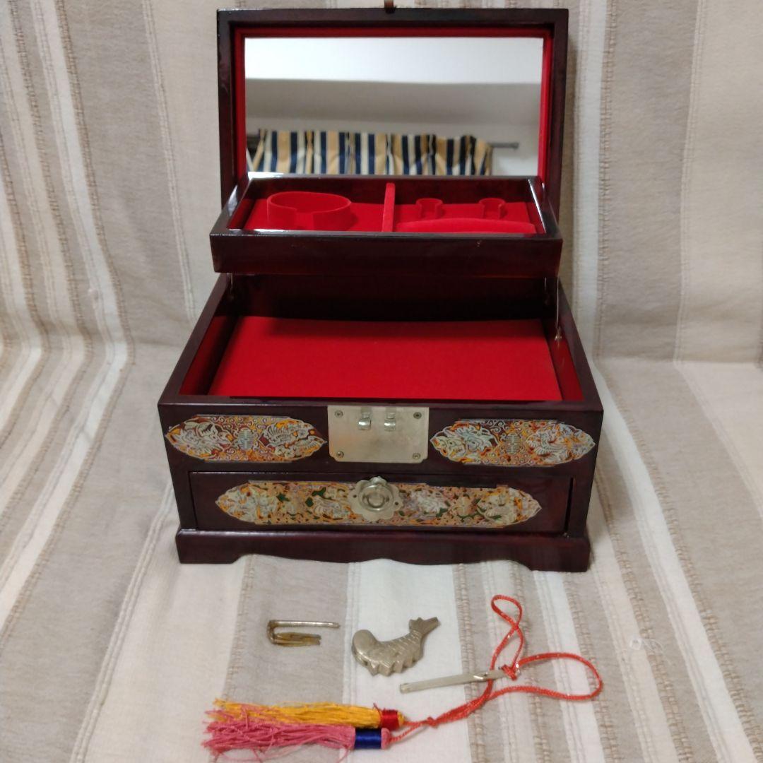 (アンティーク)貝殻装飾のジュエリーボックス