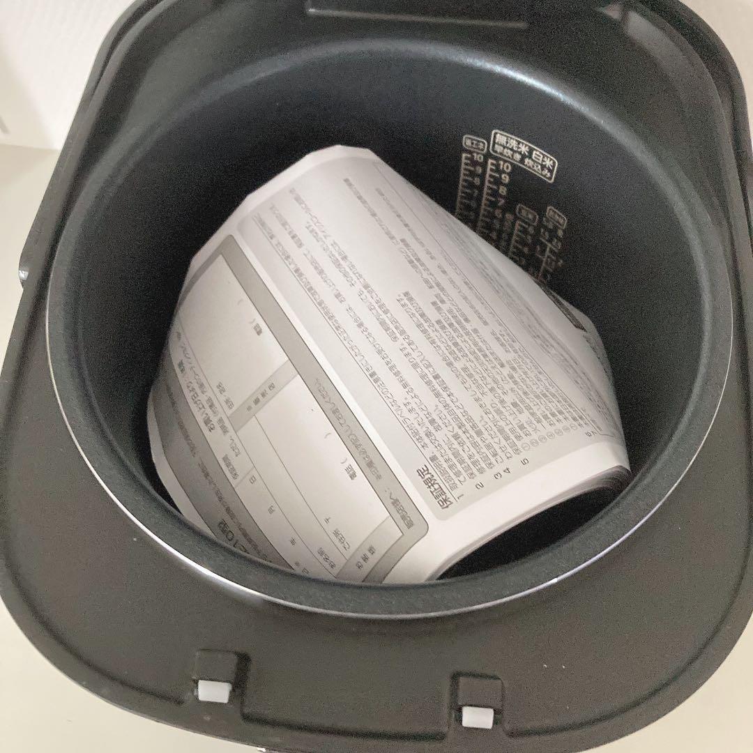 【 使用回数2回！ 】 アイリスオーヤマ 炊飯器 10合 RC-ME10-B