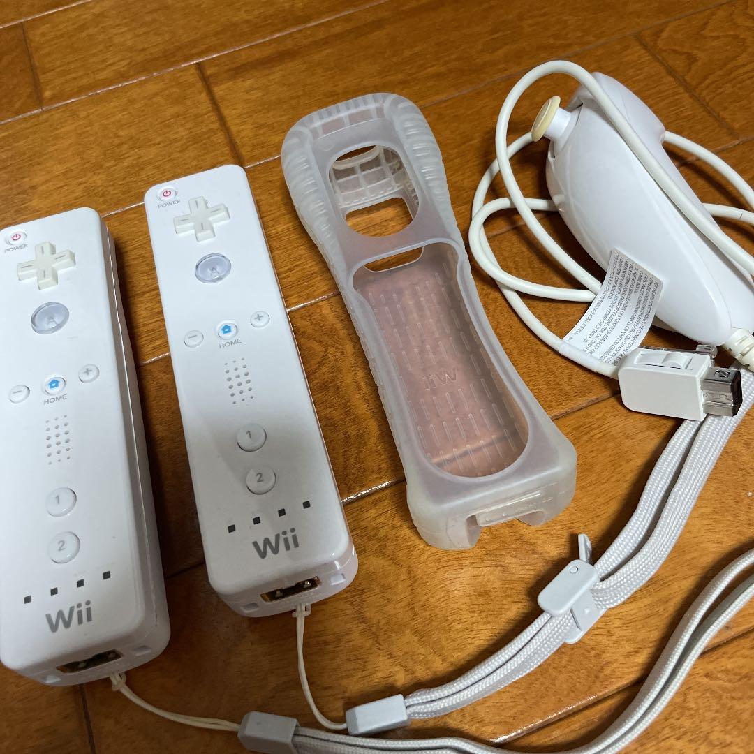 Nintendo Wii 任天堂　本体　ホワイト　リモコン　カセット