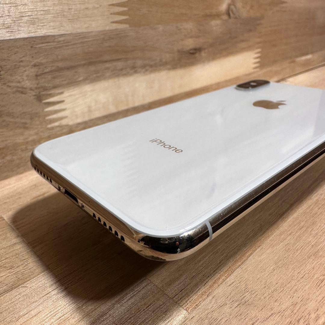 【美品】iPhoneX 本体 シルバー／SILVER 256GB SIMフリー