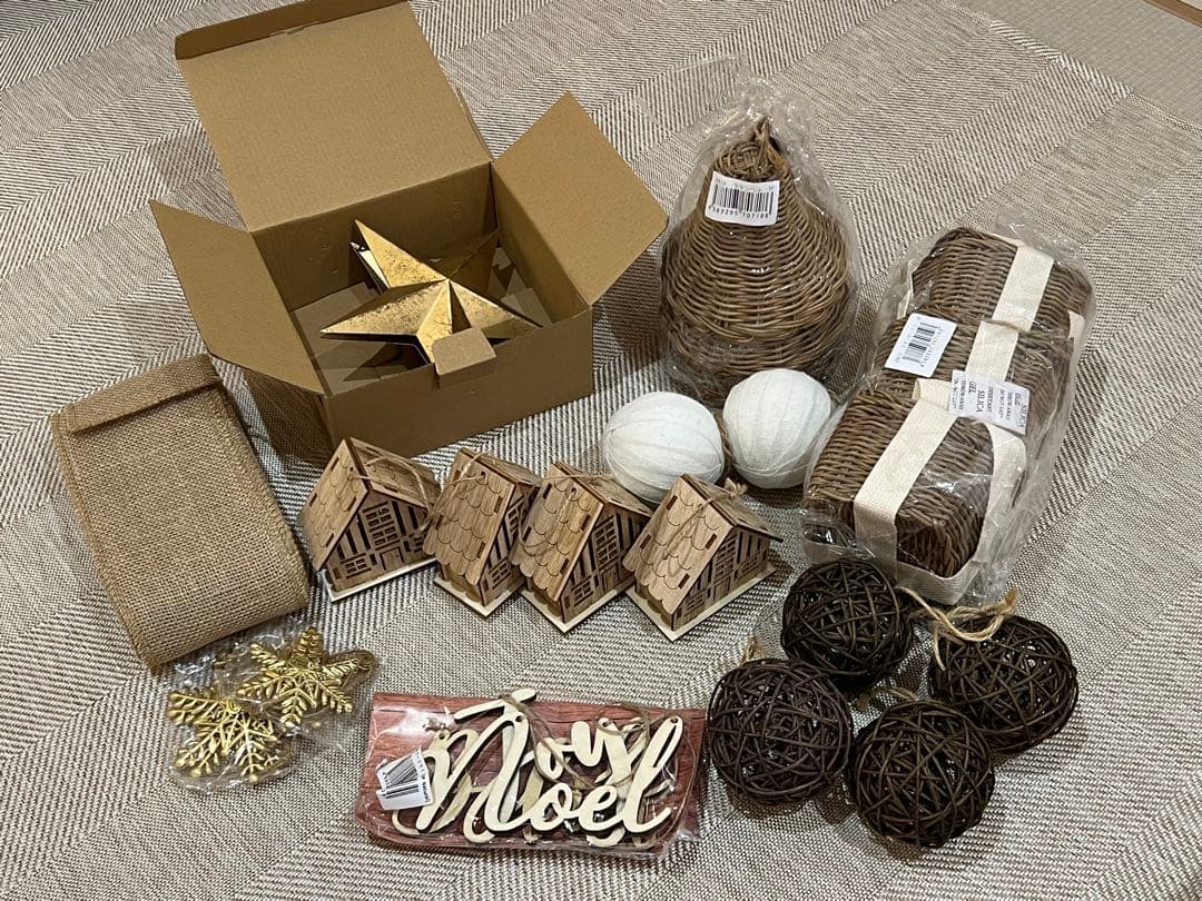 公式　アルザス　オーナメント　エクリュ